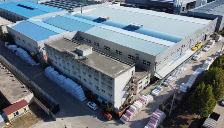 Linyi Jincang Plastic Products Co., Ltd. Bahar Şenliği Sonrası Faaliyetlerine Devam Ediyor